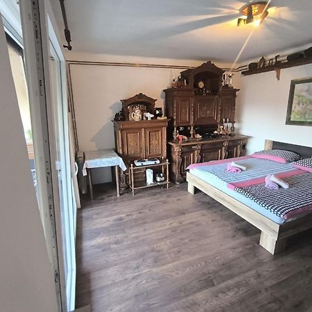 Apartments Lorinda Mošćenička Draga Værelse billede