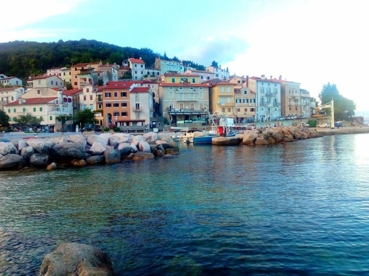 Apartments Lorinda Mošćenička Draga Eksteriør billede