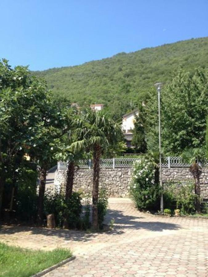 Apartments Lorinda Mošćenička Draga Eksteriør billede