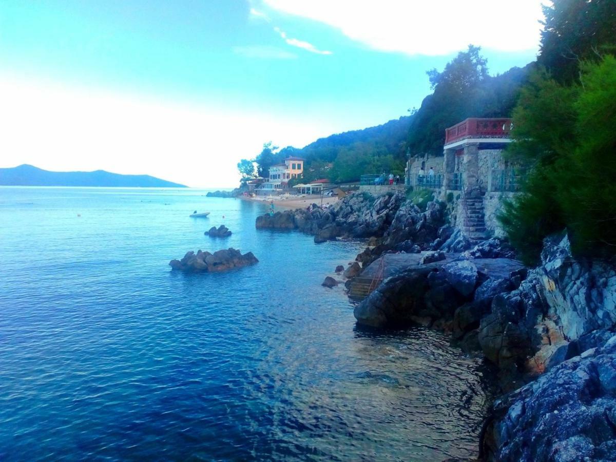 Apartments Lorinda Mošćenička Draga Eksteriør billede